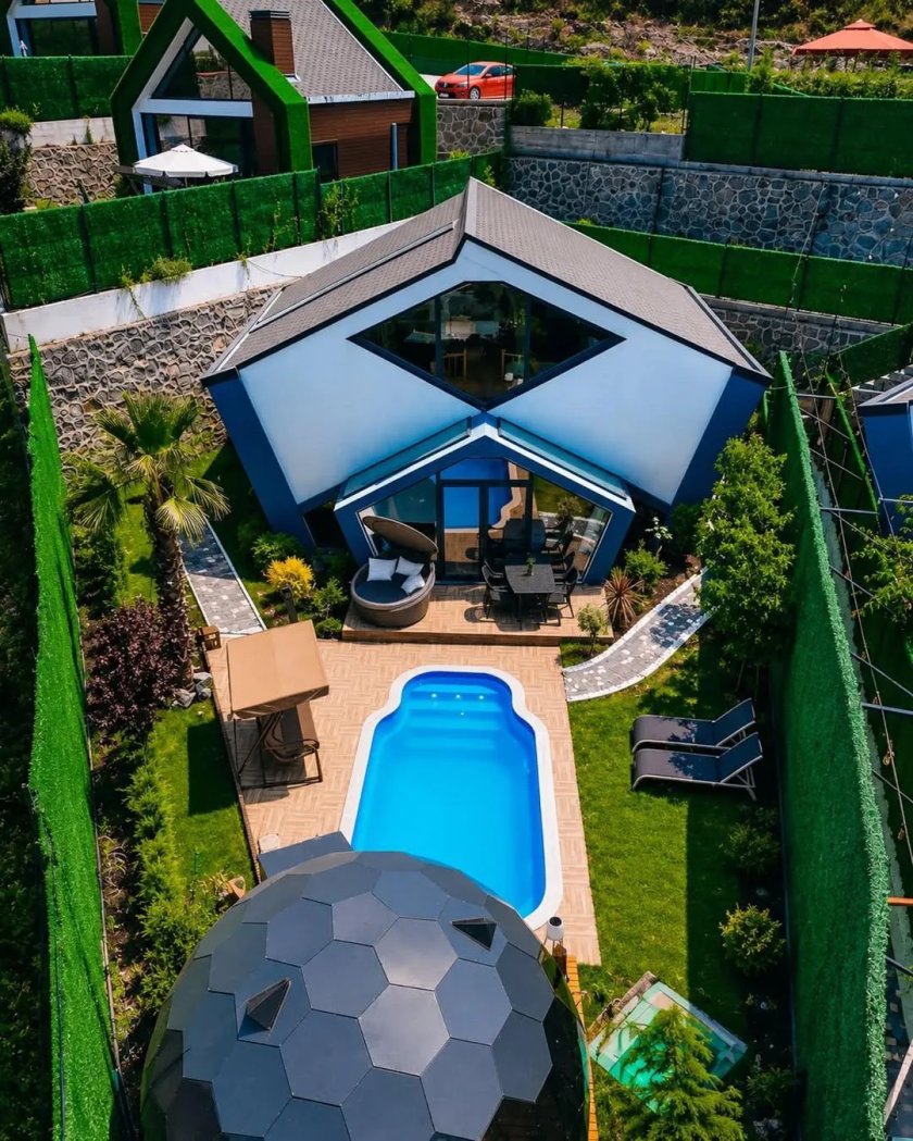 HİLL DELUXE